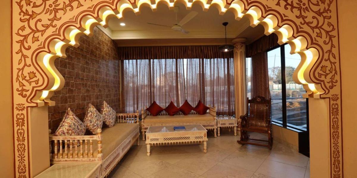 Neonz Resort & Club Ānand Dış mekan fotoğraf