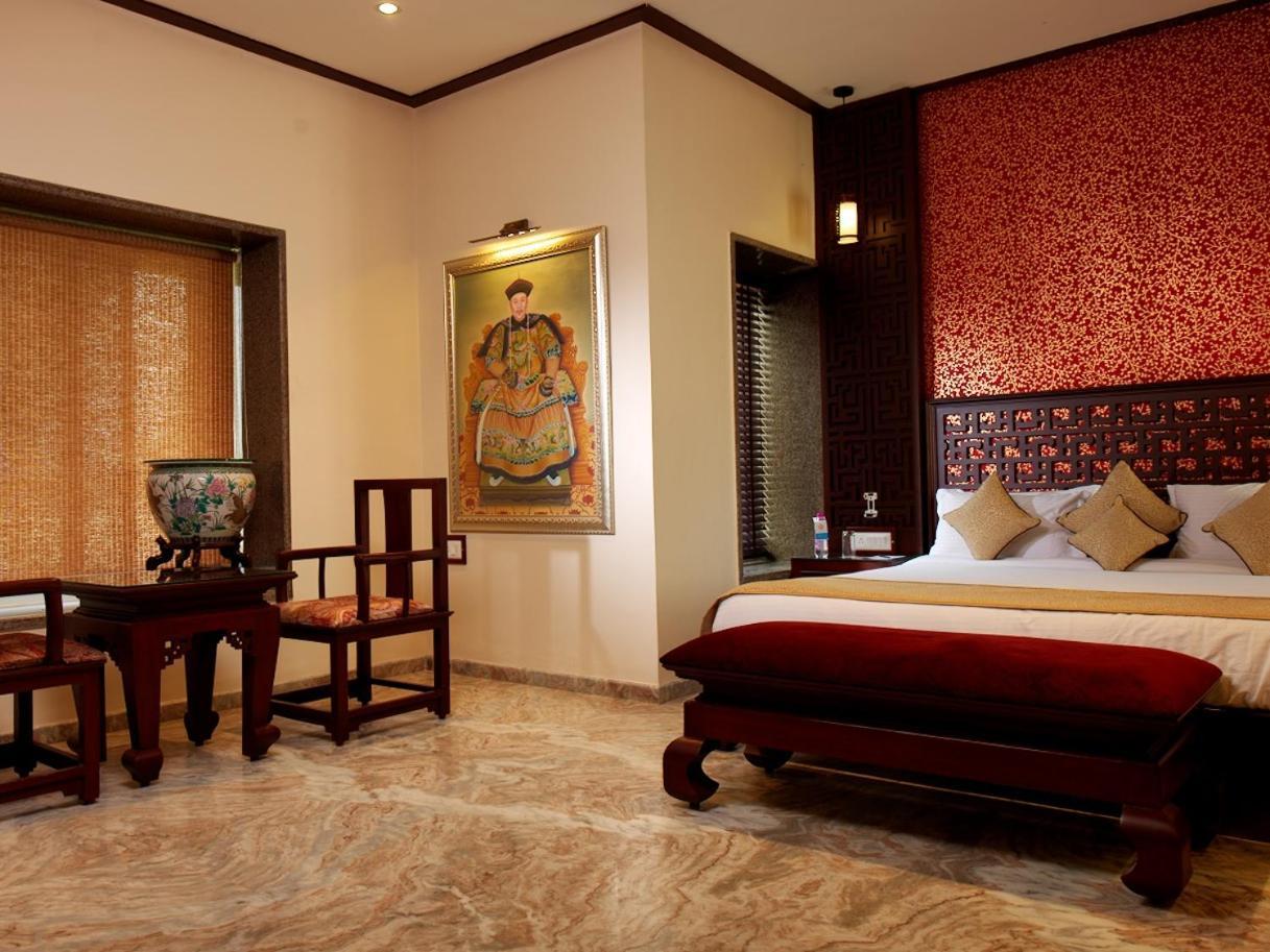 Neonz Resort & Club Ānand Dış mekan fotoğraf